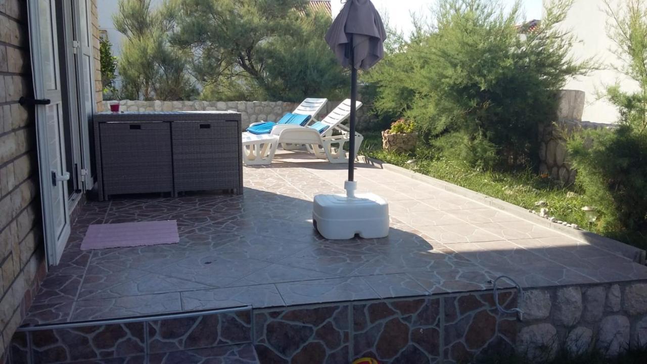 Holiday Home Ankica Ražanac Екстериор снимка