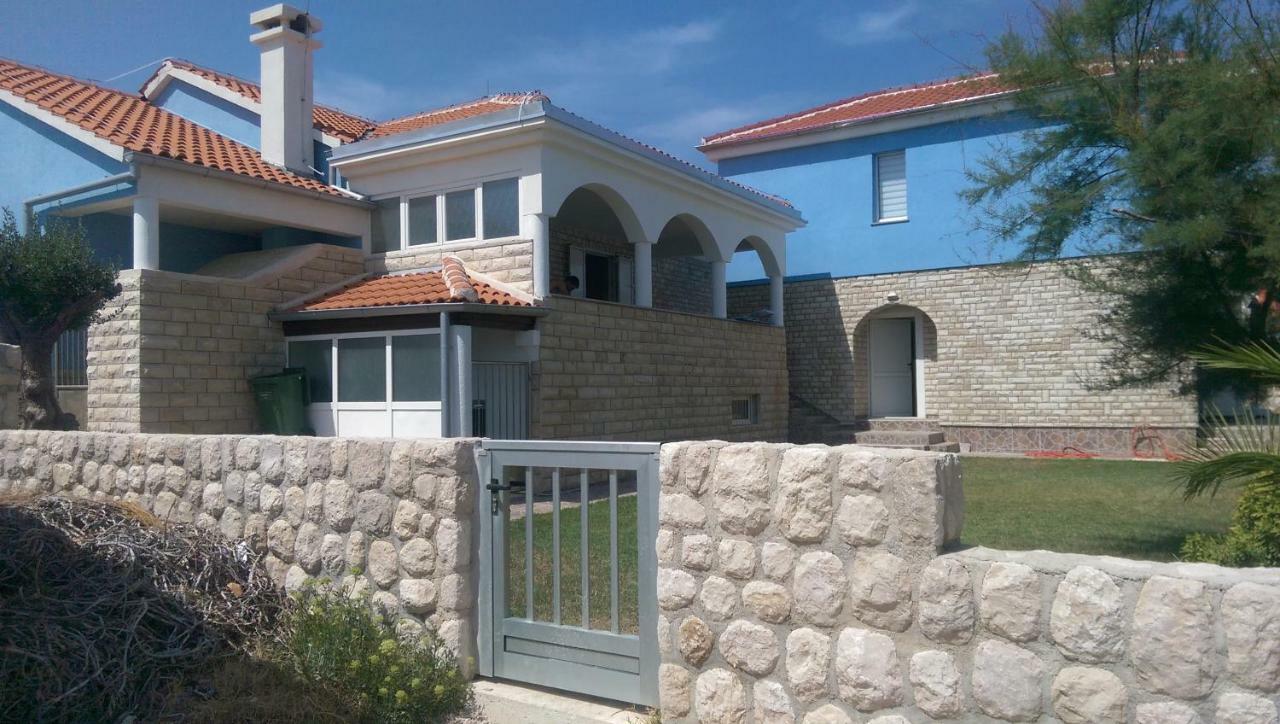 Holiday Home Ankica Ražanac Екстериор снимка